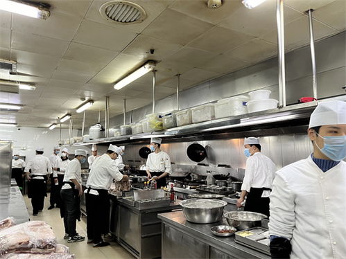 守好“舌尖上的年味”——杭州市場監管部門開展年夜飯承辦單位專項檢查